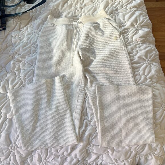 Lululemon Textured High-Rise Wide-Leg Track 32" Pant - White - Picture 5 of 6